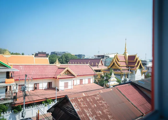 Vientiane Ruby Riverside Hotel