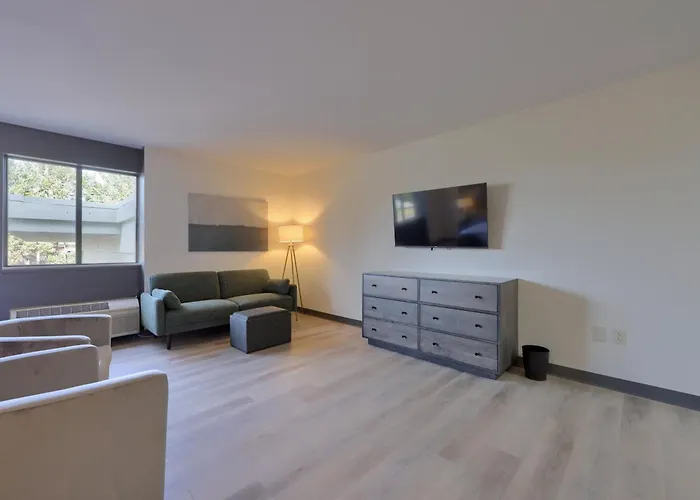 Lititz Pointe Inn And Suites