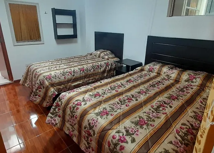 Hotel Reyna