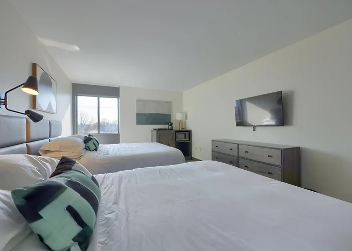 Lititz Pointe Inn And Suites