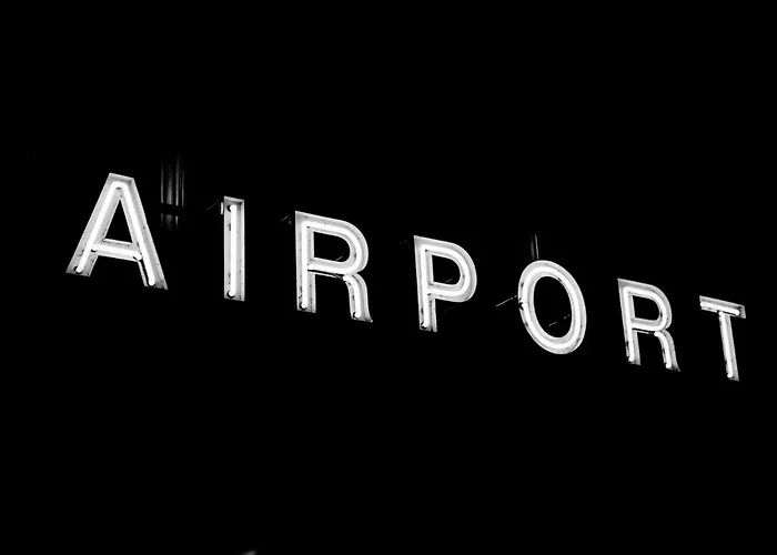 American Inn&Suites Metro Airport