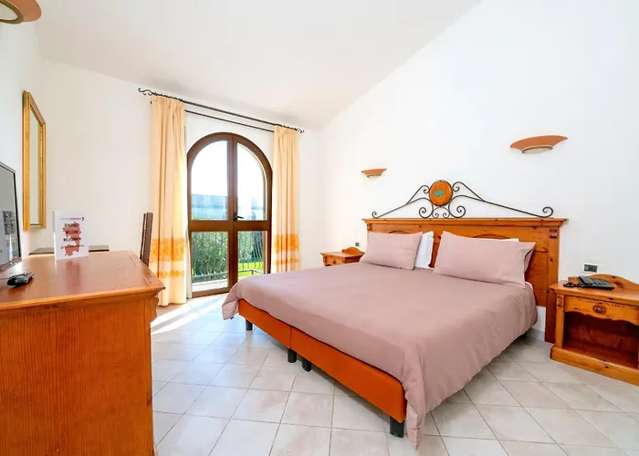 Hotel With Swimming Pool In Arborea Just 650 Meters From The Sea