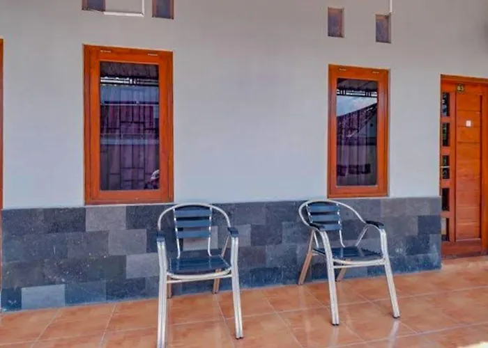 Reddoorz Near Jalan Slamet Riyadi Solo