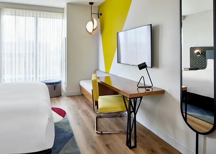 Hotel Celare, Cincinnati Midtown, a Tribute Portfolio Hotel
