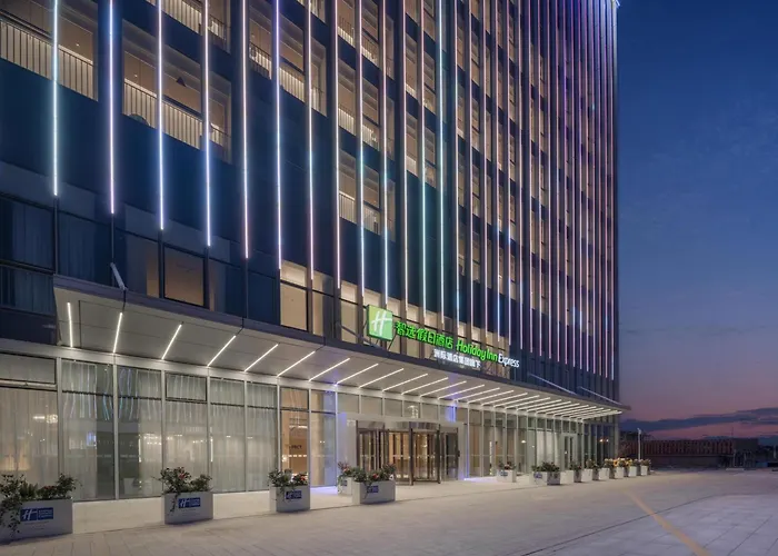 Holiday Inn Express Taizhou Toumen Port By Ihg