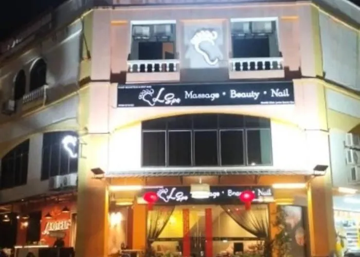 L Ferringhi Hotel