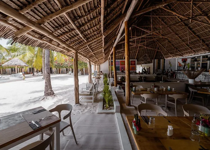 The Loop Beach Resort (Adults Only)