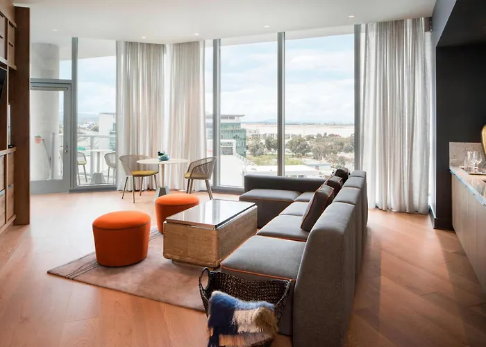 Hotel Nia, Autograph Collection