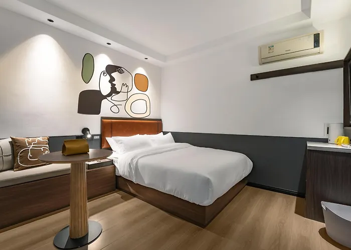 Mcsrh Hotel-Changsha Yuanjialing