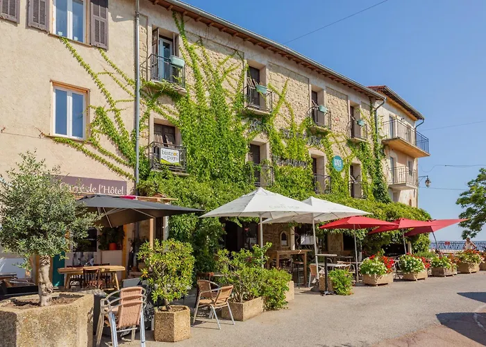 Logis Hôtel Beauséjour