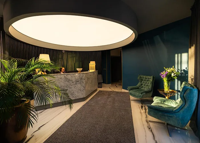 Hotel Brilliant Plaza