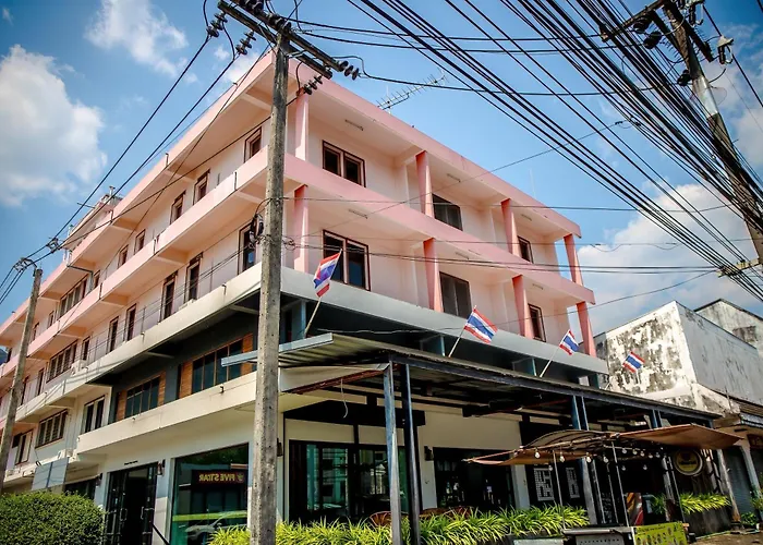 Lukmuang 2 Hotel