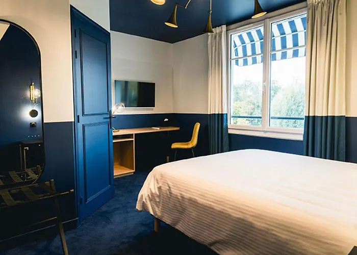 Hotel Saintchristophe Houdan