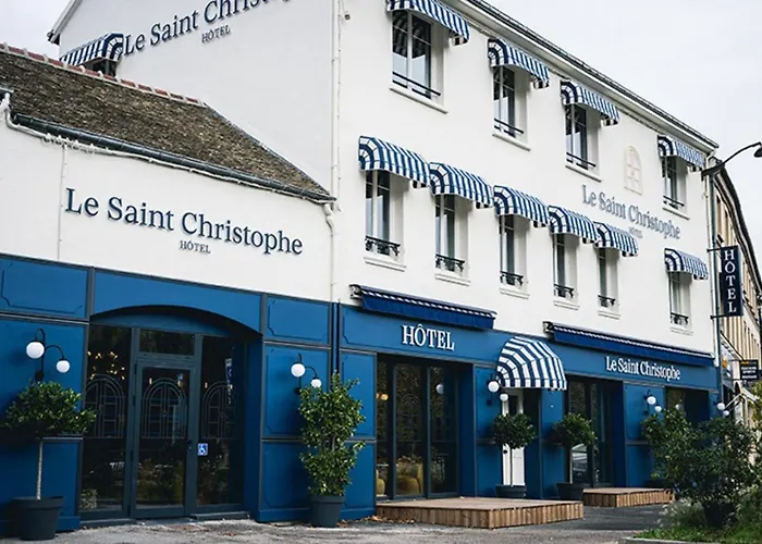 Hotel Saintchristophe Houdan
