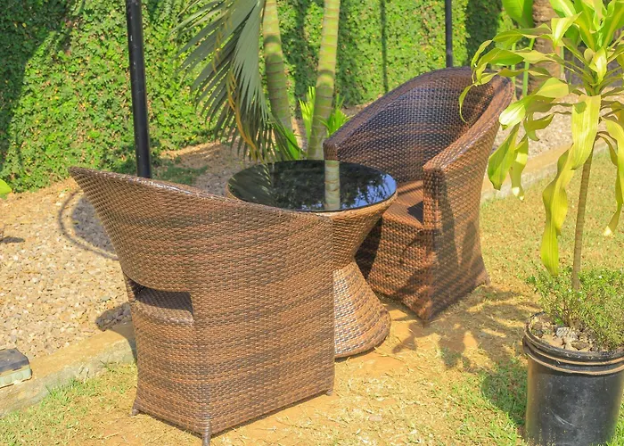 Rustic Gardens Bed & Breakfast Kitunzi Lungujja Kampala