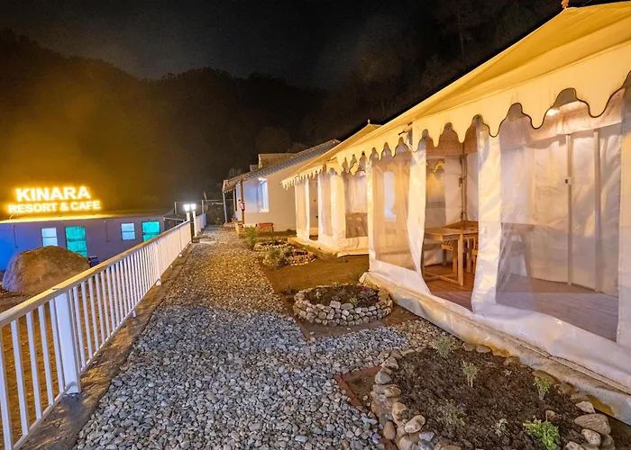 Kinara Resort & Cafe