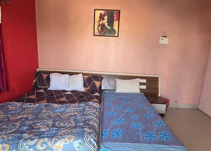 Hotel Manas