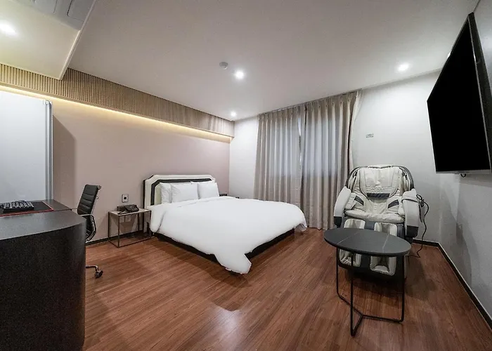 Hound Hotel Songtan