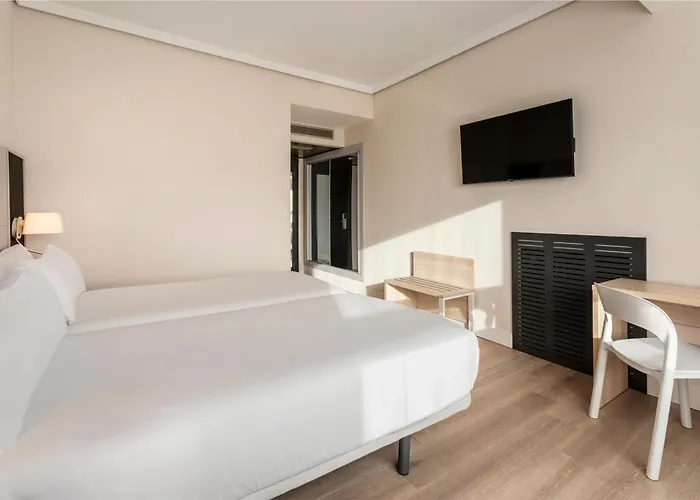AC Hotel General Álava