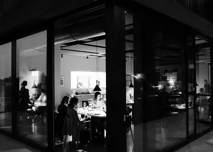 Stilla Rooms & Contemporary Cuisine