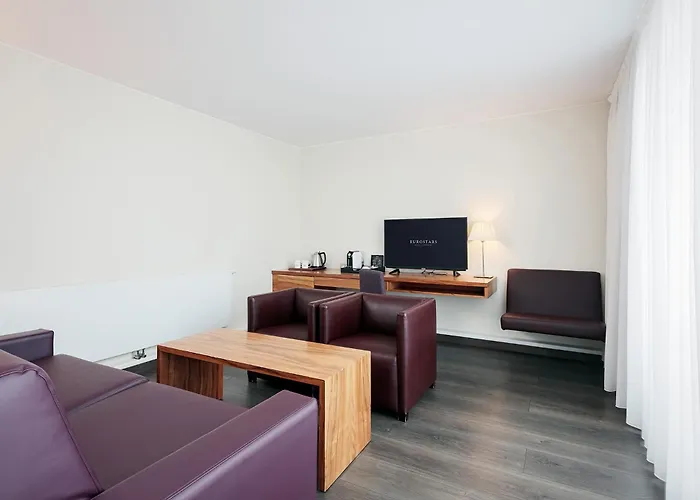 Eurostars Embassy