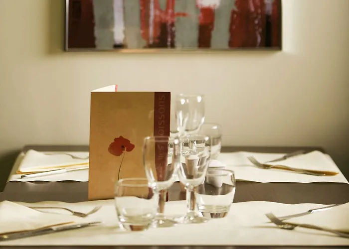 Hotel Mermoz Paris Le Bourget