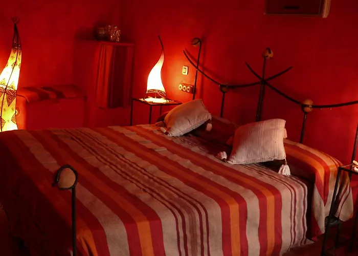 Hotel Cueva Tardienta Monegros-Adults Only