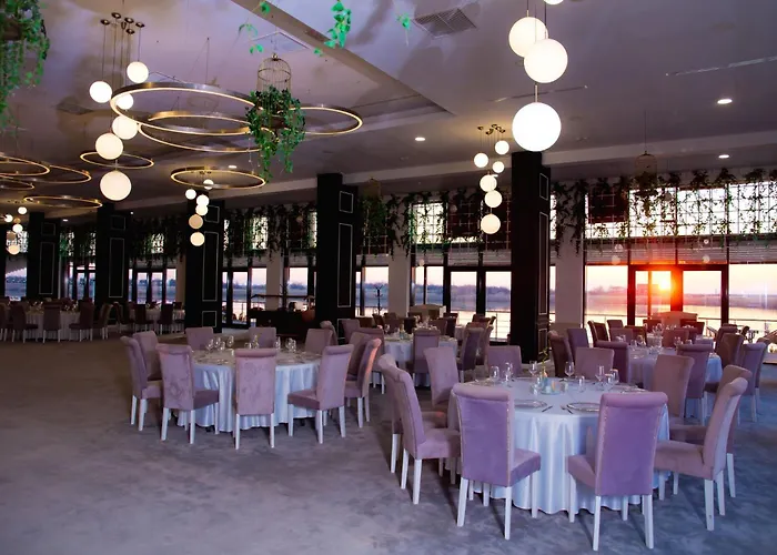 Hotel Evergreen