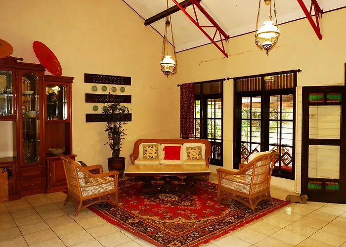 Hotel O Cemara'S Homestay
