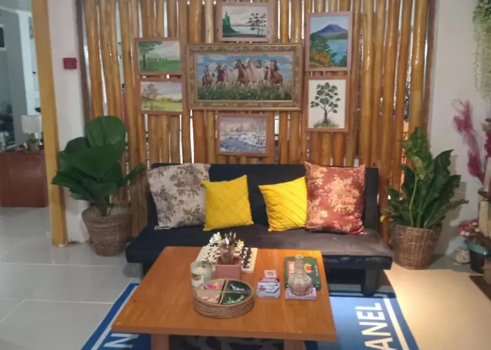 Esperanza Pension House & Restaurant