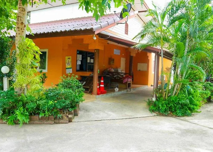 The Moon Resort Phetchaburi