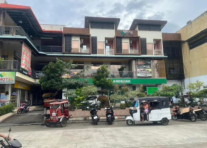 Rielena Plaza Hotel And Suites