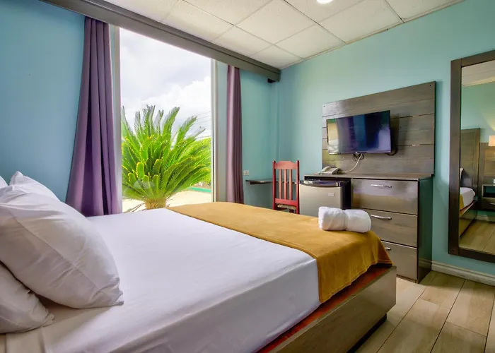Airport Suites Hotel