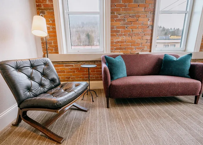 Eleven Revelstoke Lodge