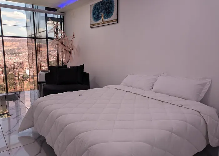 Hotel Oasis Inn