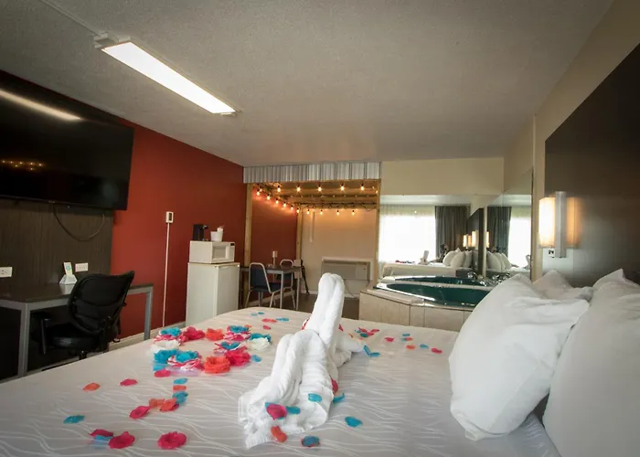 Envi Boutique Hotel Henderson-Evansville South