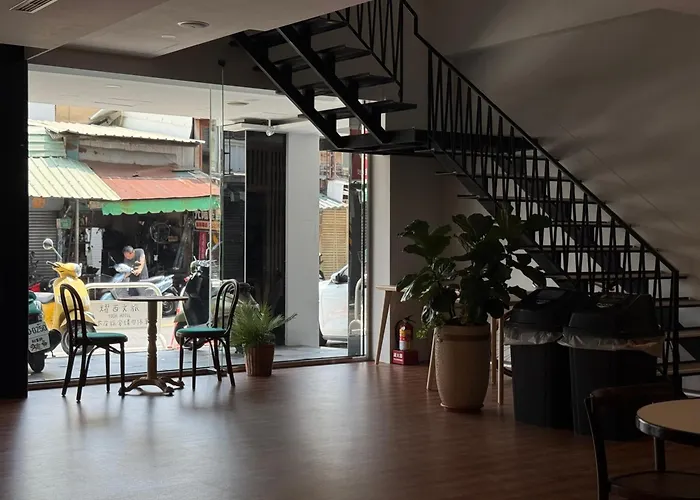 Yoshi Hotel - Tainan Sinmei Branch