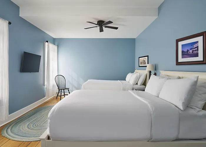 The Cadillac House Lexington, Tapestry Collection By Hilton