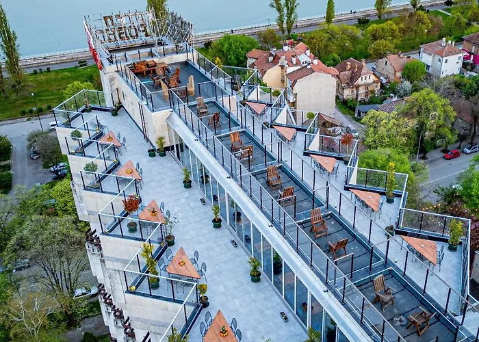 Rovno Hotel