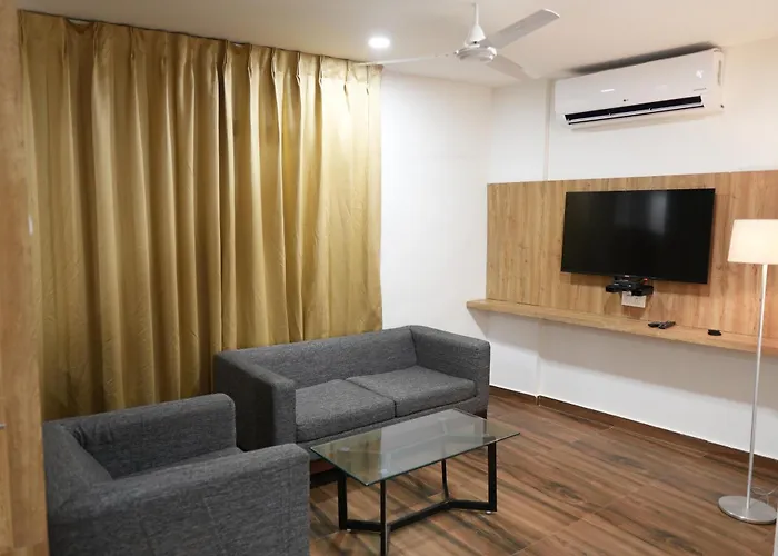 Oasis Suites