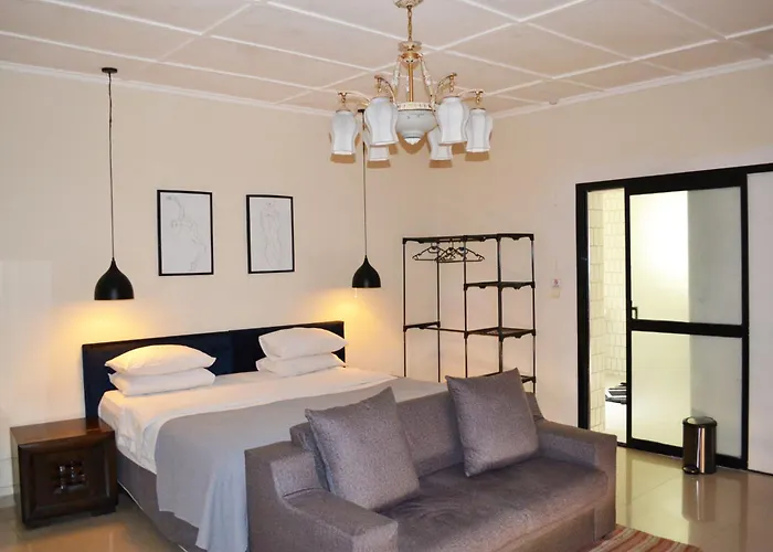 BOUGAINVILLA Boutique Hotel&Restaurant