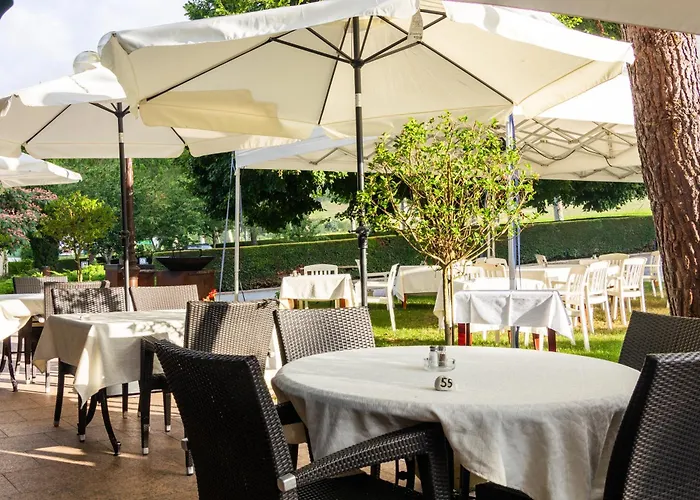 Logis de France Hôtel Restaurant La Bombardière