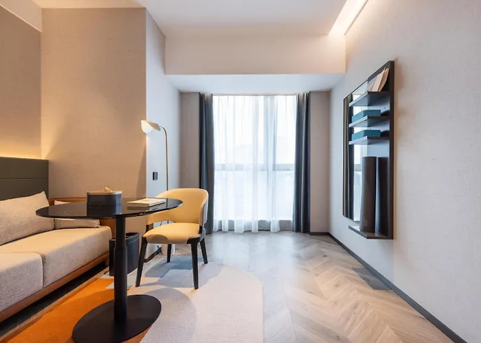 Atour S Hotel Shenzhen Luohu Shuibei深圳罗湖水贝亚朵s酒店