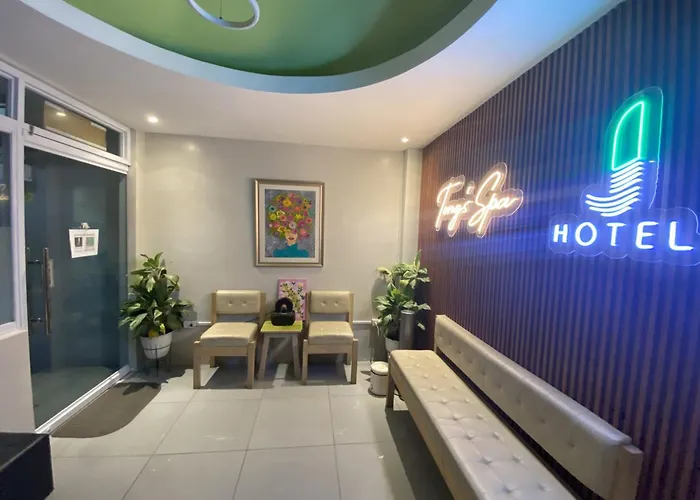 J Hotel