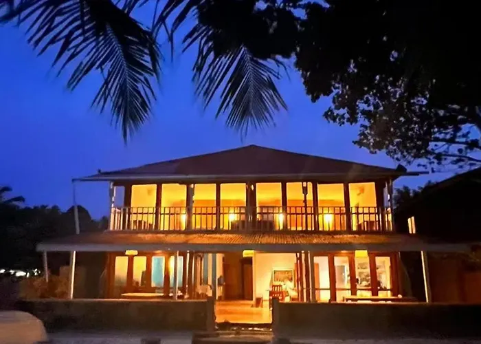 Twin Palms Villa And Homestay