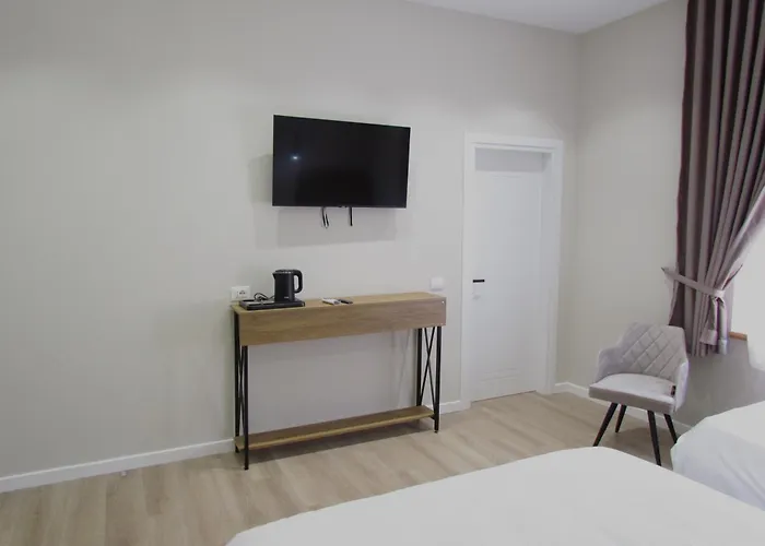 Rooms At Mimosa Street