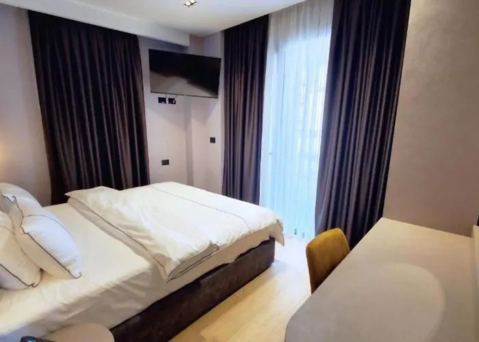 Starlight Hotel Tirana
