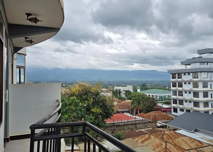 Twiga Hotel - Tulivu Urban