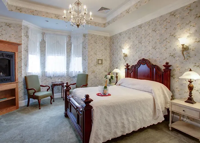 Wilbraham Mansion