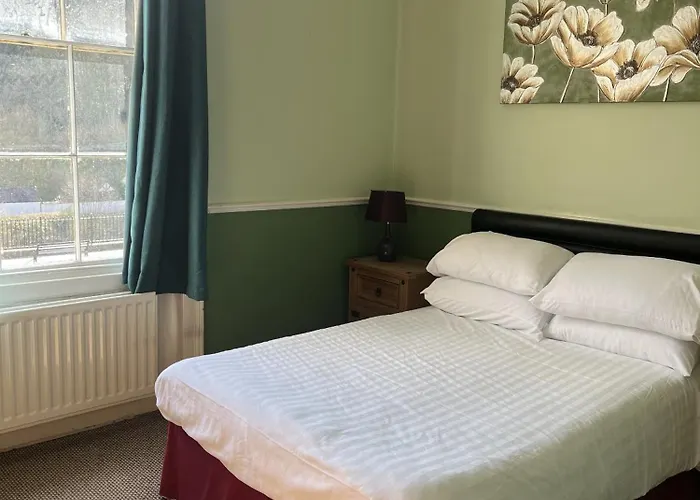 The Tontine Hotel & Bar